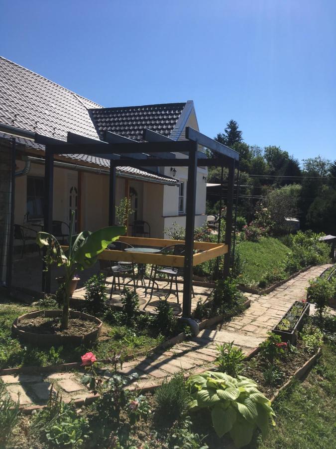 Jókai Vendégház Homokkomárom Esterno foto